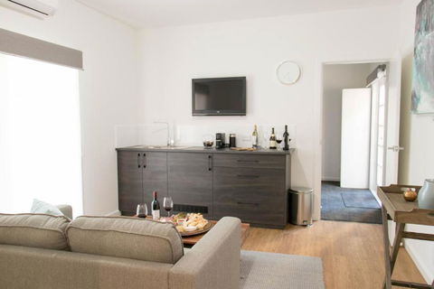 A Coonawarra Experience - Surfers Paradise Gold Coast 3