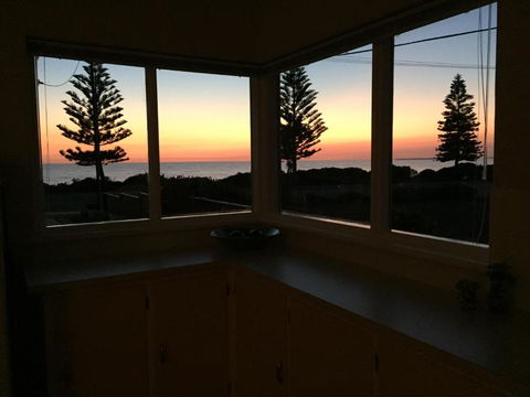 Jewel Of The South Beachfront Holiday Rental - Surfers Paradise Gold Coast 6