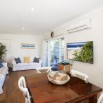 Jervis Bay Beach Shack Pet Friendly - Surfers Paradise Gold Coast 0