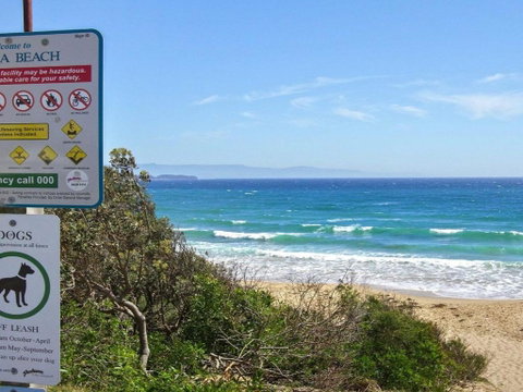 Summer Breeze Clean & Simple 200m To Beach - Surfers Paradise Gold Coast 2