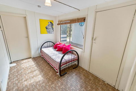 Kambera Pet Friendly Cottage On Raymond Island - Surfers Paradise Gold Coast 5