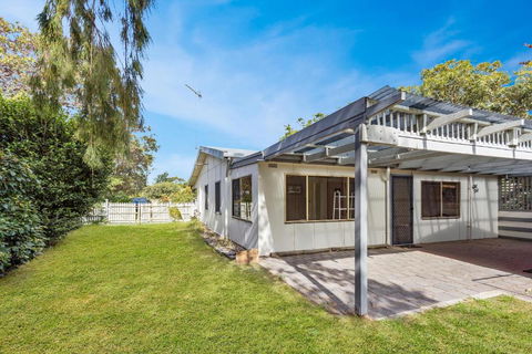 Kambera Pet Friendly Cottage On Raymond Island - Surfers Paradise Gold Coast 6