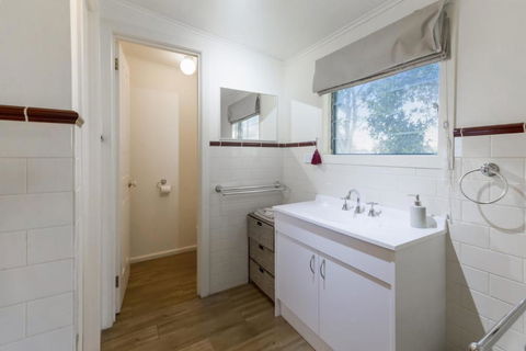 Katisha Cottage Pet Friendly & Close To Town - Surfers Paradise Gold Coast 1