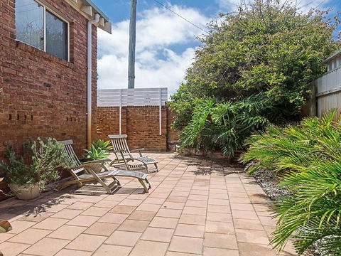 Birubi Beach House 14 Campbell Avenue Fantastic House & Close To The Surf Beach - Surfers Paradise Gold Coast 3