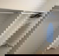 Apple House Point Cook - Surfers Paradise Gold Coast