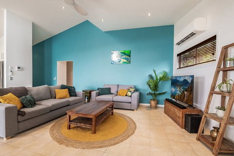 Oceanic 3 - Surfers Paradise Gold Coast 7