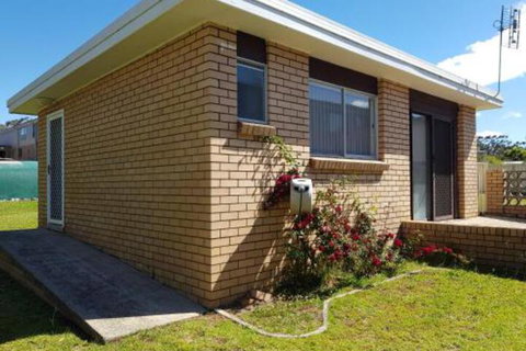 Excellent St. Granny Flat - Surfers Paradise Gold Coast 3