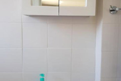 Excellent St. Granny Flat - Surfers Paradise Gold Coast 2