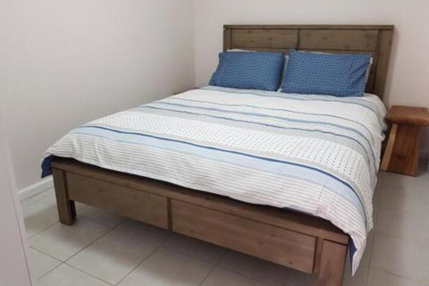 Excellent St. Granny Flat - Surfers Paradise Gold Coast 7