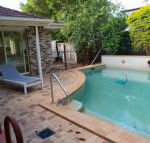 Robyns Nest Hosted Bed  Breakfast