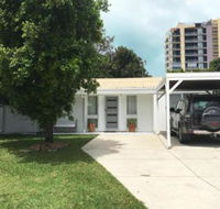 Coral Cottage 93 Taylor Ave Golden Beach - Surfers Paradise Gold Coast