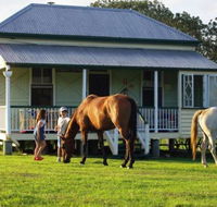 Cedar Glen Farmstay - Surfers Paradise Gold Coast