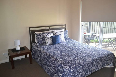 Waterview - 2 Doc Crt - Surfers Paradise Gold Coast 4
