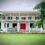 Holiday Rental Huge House With Beach Views - Surfers Paradise Gold Coast 0