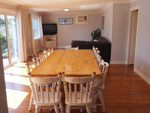 Watts At Callala Beach Pet Friendly - Surfers Paradise Gold Coast 3