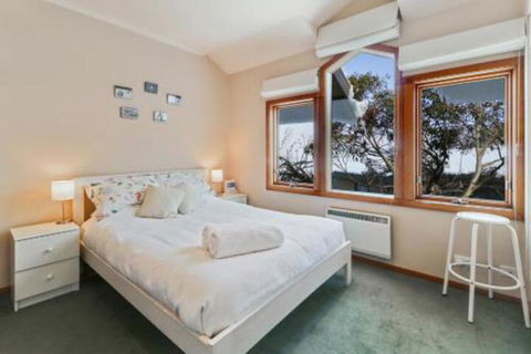 Mawson Unit 5 - Surfers Paradise Gold Coast 6