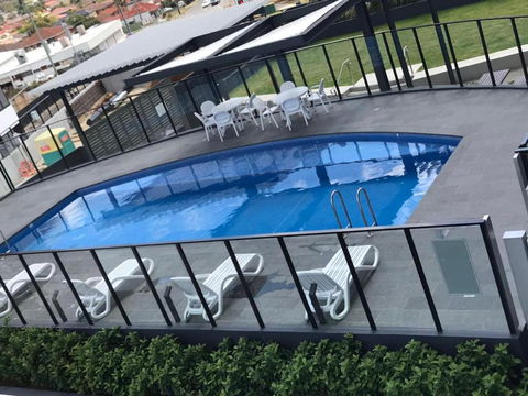 Elegant Design 2 Bed 2 Bath Apartment In Liverpool - Surfers Paradise Gold Coast 6