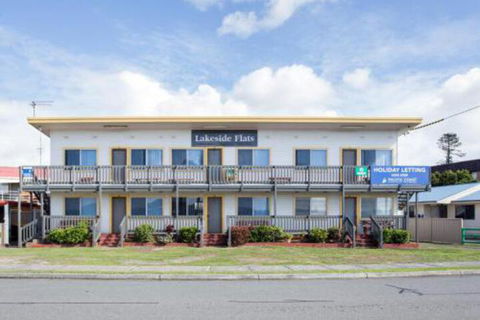 Lakeside Flats 6 - Surfers Paradise Gold Coast 6