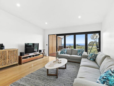POINT BREAK NEW LISTING 2019 - Surfers Paradise Gold Coast 4