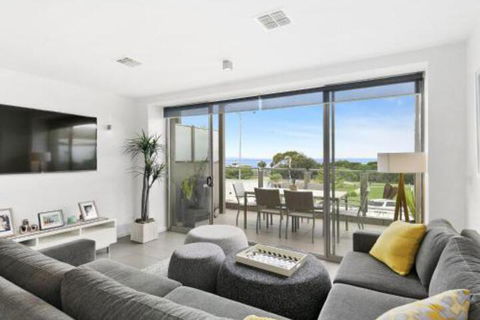 WATERFRONT TWO Position Perfect NEW LISTING 2019 - Surfers Paradise Gold Coast 0