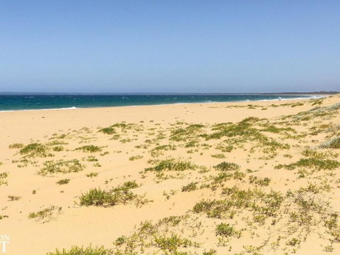 Azure Waters Perfectly Positioned With Ocean Views - Surfers Paradise Gold Coast 3