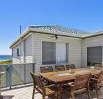Blue Horizon beachfront with fireplace - Surfers Paradise Gold Coast