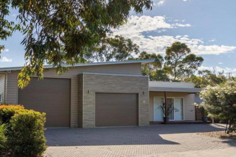 Callala Breeze Access To Indoor Community Pool - Surfers Paradise Gold Coast 4