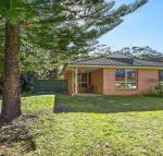 Dolphin Cottage in the heart of Callala Beach - Surfers Paradise Gold Coast