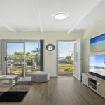 Dolphin Breeze Fully Fenced & Pet Friendly - Surfers Paradise Gold Coast 0