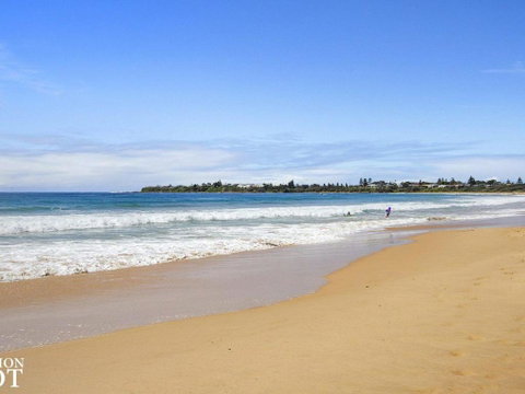 Sea Bird Close To Beach Shops & Cafes - Surfers Paradise Gold Coast 6