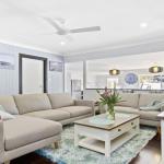 Sunset Beach Situated Between Two Beaches & A Lake - Surfers Paradise Gold Coast 0