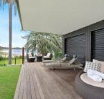The Old Bottleshop waterfront pool table  more - Surfers Paradise Gold Coast