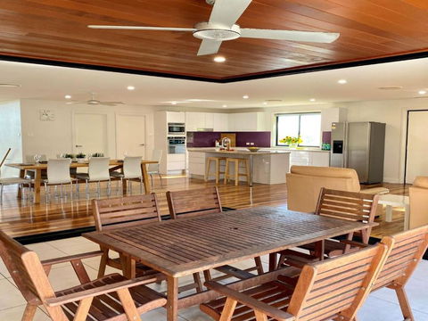 Illoura At Boat Harbour - Surfers Paradise Gold Coast 3