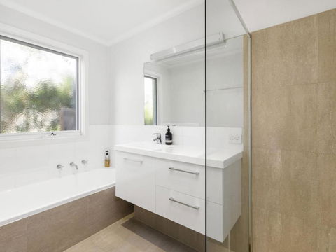 BYANDA MOUNT MARTHA - Surfers Paradise Gold Coast 6