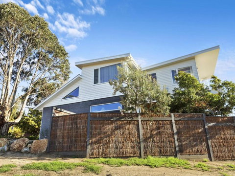 LANIKAI MOUNT MARTHA - Surfers Paradise Gold Coast 2