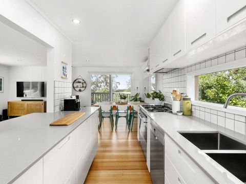 PERIWINKLE MOUNT MARTHA - Surfers Paradise Gold Coast 6