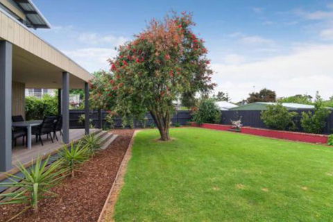 PIER 55 DROMANA... - Surfers Paradise Gold Coast 2