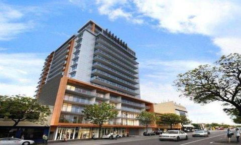 RNR Light Square - Surfers Paradise Gold Coast 7