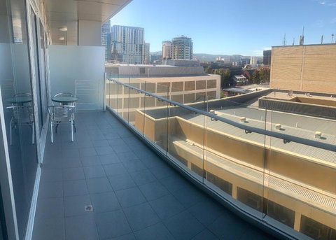 RNR Light Square - Surfers Paradise Gold Coast 5