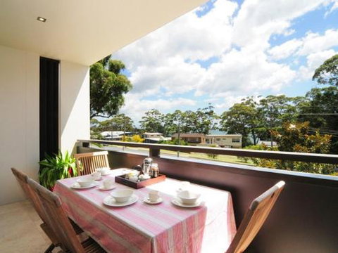Piana Apartment One (By Jervis Bay Rentals) - Surfers Paradise Gold Coast 2
