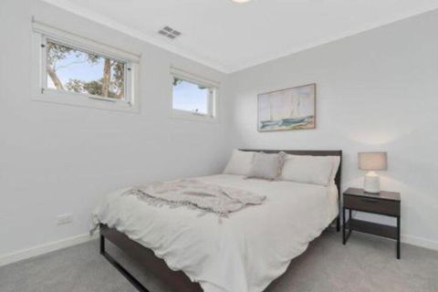 Coastal Luxury Retreat - Surfers Paradise Gold Coast 7