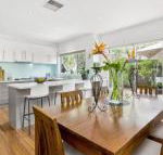 BANGALOW MORNINGTON - Surfers Paradise Gold Coast