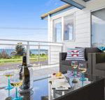 Bay Views panoramic Jervis Bay views - Surfers Paradise Gold Coast