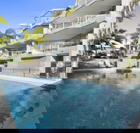 Endless Water Views in Noosaville Noosa Heads Unit 3 Noosa Moorings 303 Gympie Terrace - Surfers Paradise Gold Coast