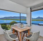 Belle Escapes Luxury Cairns Penthouse with Ocean Views 903 - Surfers Paradise Gold Coast