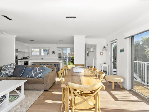 Sunseeker Drive 5 Bawley Point - Surfers Paradise Gold Coast 6