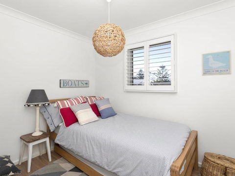Sunseeker Drive 5 Bawley Point - Surfers Paradise Gold Coast 2