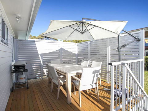 Sunseeker Drive 5 Bawley Point - Surfers Paradise Gold Coast 1