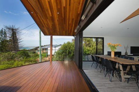 Seaview Pet Friendly With Stunning Views 1 Min To Beach - Surfers Paradise Gold Coast 6