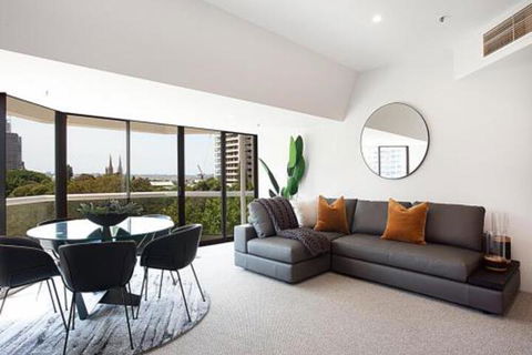THE HYDEAWAY LUXE HYDE PARK CITY APARTMENT Hosted By LAbode Accommodation - Surfers Paradise Gold Coast 0